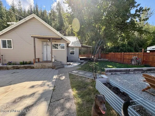 310 Hill St, Smelterville, ID 83868