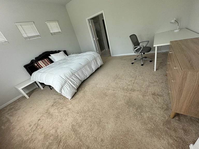 207 Scarlet Maple Way — Photo 9