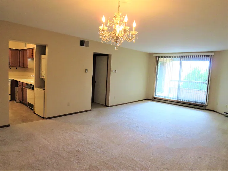 3942 N Oakland Ave #2 — Photo 5