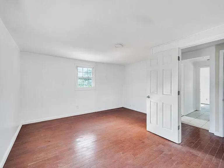 50 Wantagh Ave — Photo 18