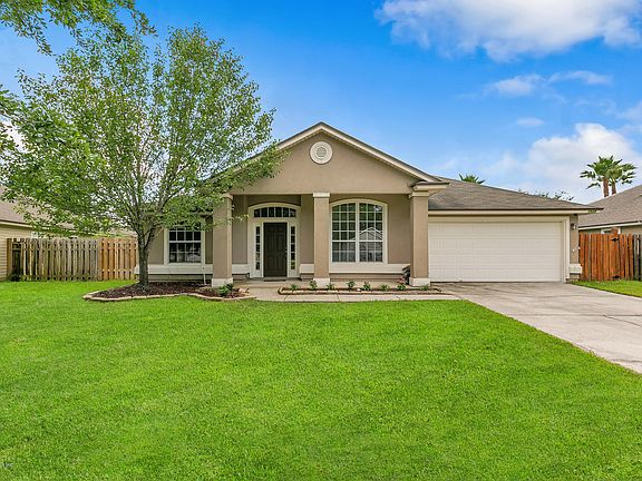 2nd image of 1525 Timber Trace Dr