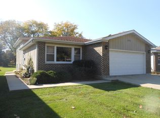 327 E Wilson Ave, Lombard, IL 60148