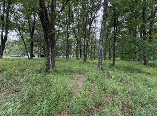 1148 Verona Dr, Pen Argyl, PA 18072