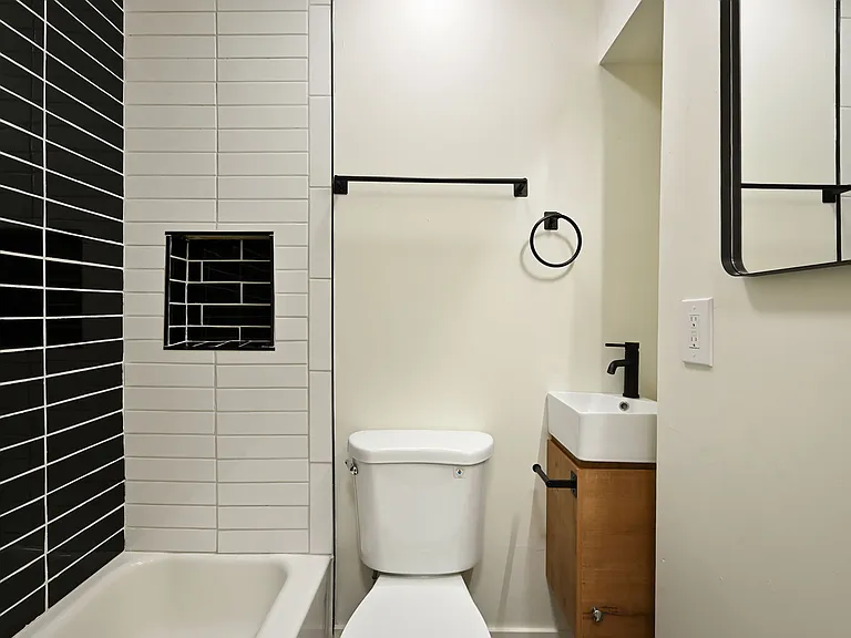 108 N Ditzler Ave — Photo 10