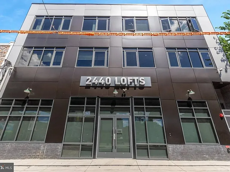 2440 Kensington Ave #203 — Photo 12