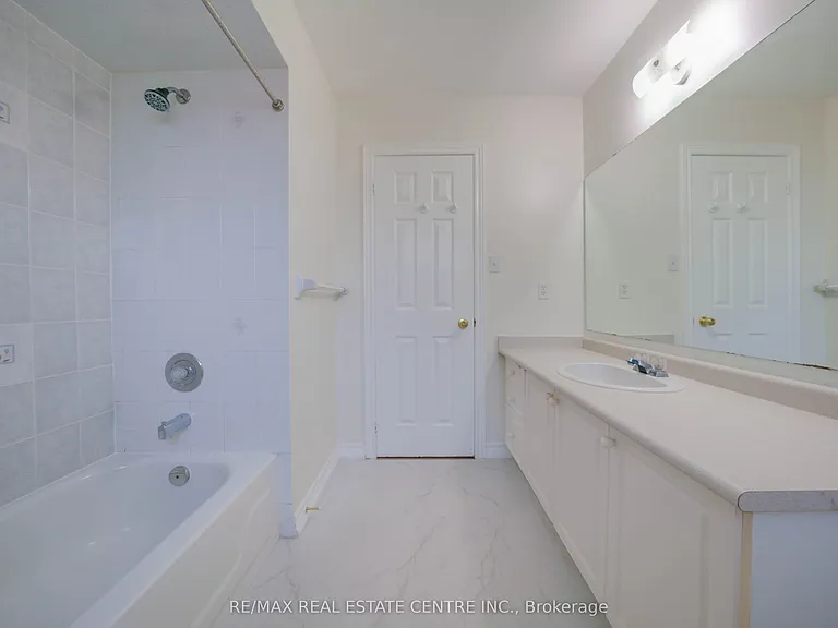 5915 Hemingway Rd — Photo 20
