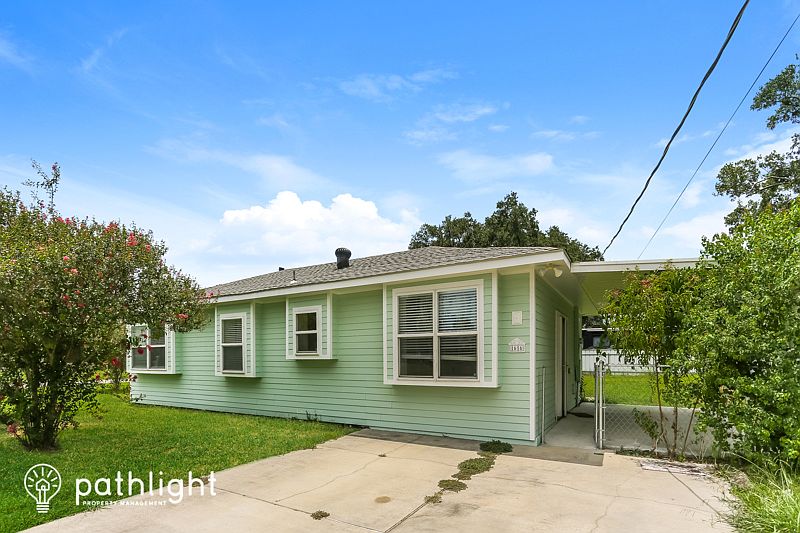 1st image of 1616 Norwood Dr