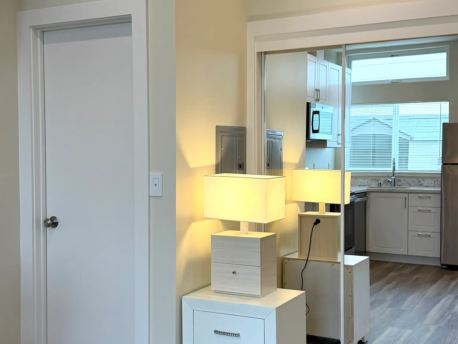 Studio, $2,875 — Photo 4