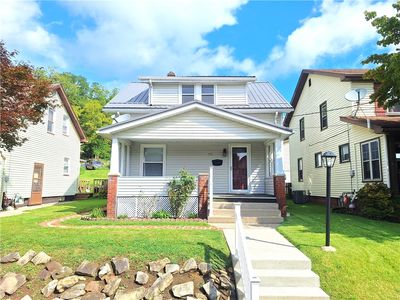 712 Line Ave, Ellwood City, PA, 16117