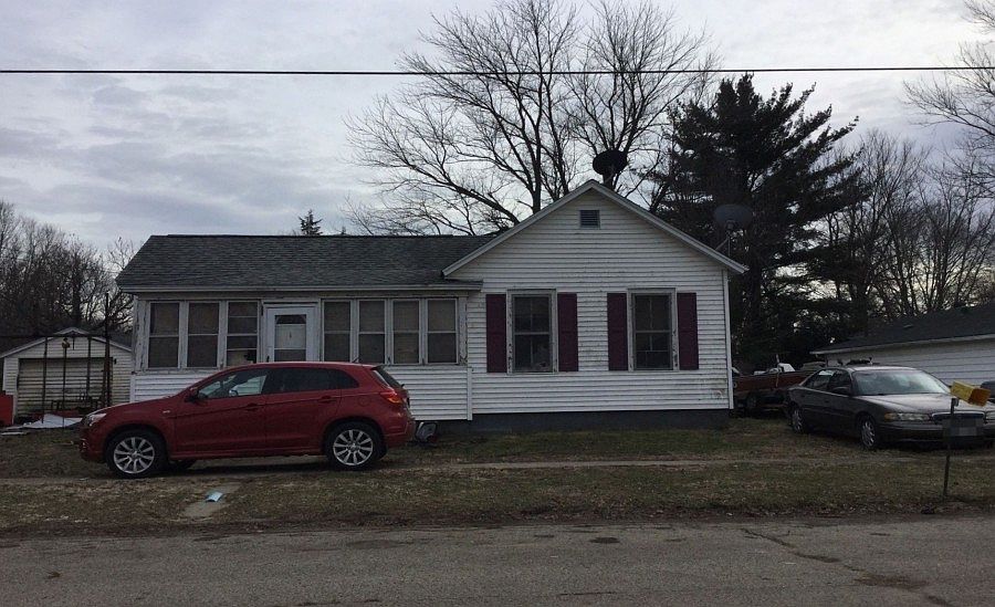 1st image of 115 S Peoria St