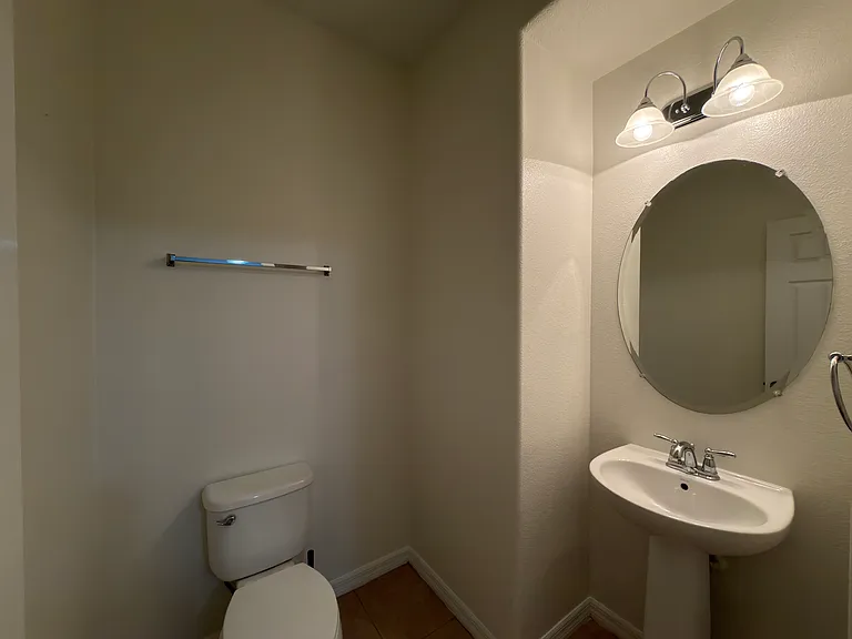 1036 Laurel Ridge Ln — Photo 11