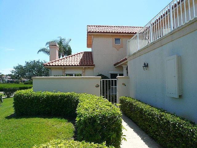 1st image of 5160 Saint Davids Dr