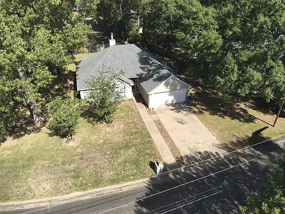 2nd image of 1119 Timberglen Dr
