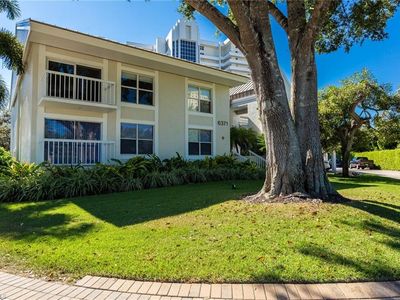 6371 Pelican Bay Blvd #1N1, Naples, FL, 34108