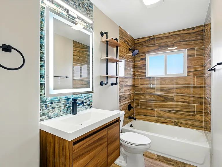 2905 San Rafael Ave SE — Photo 11