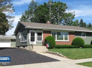 610 N Finch St, Horicon, WI 53032