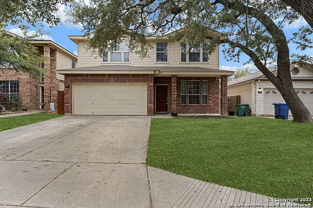 3 bed, 2.5 bath, 2059 sqft, $2,100 — Photo 1
