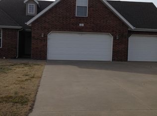 4071 S Appleton Dr, Springfield, MO 65807