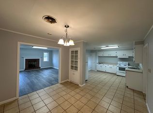 1423 W Selma St, Dothan, AL 36301