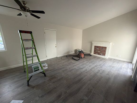 4th image of 1018 Whooper Way