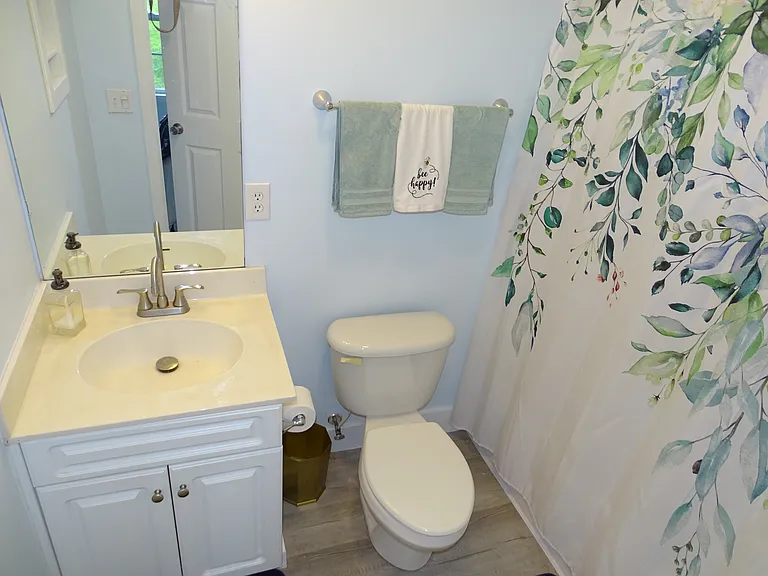 4027 Babbitt St — Photo 16