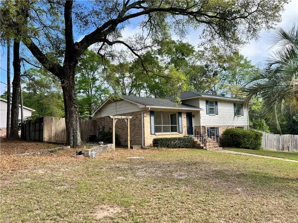 5166 Maudelayne Dr S, Mobile, AL 36693