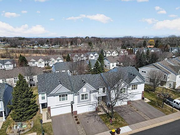 3rd image of 16446 Timber Crest Dr SE