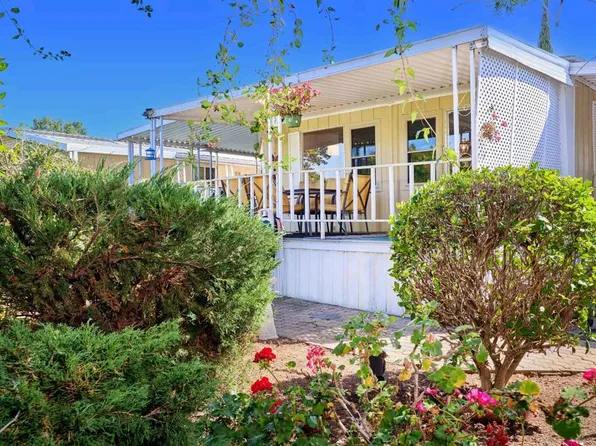 4814 Old Cliffs Rd, San Diego, CA 92120