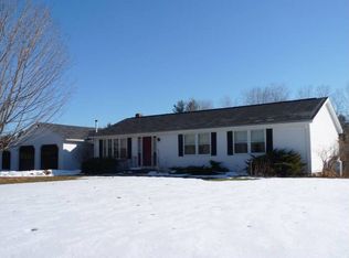 281 Gray Rd, Falmouth, ME 04105