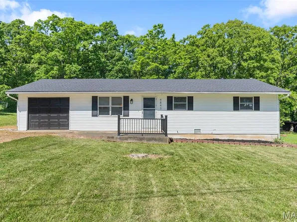 4843 Woodland Dr, Sullivan, MO 63080