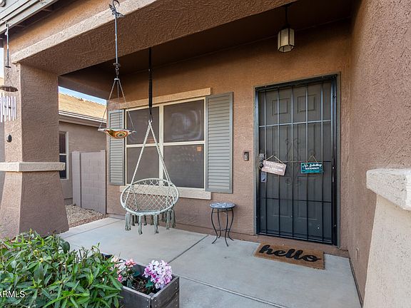 4th image of 171 W Saddle Way