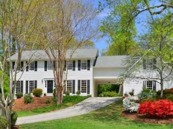 3373 Greenfield Dr, Marietta, GA 30068