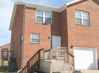 100 Parker Pl, Nicholasville, KY 40356