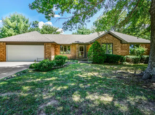 2400 S 6th Avenue, Ozark, MO 65721