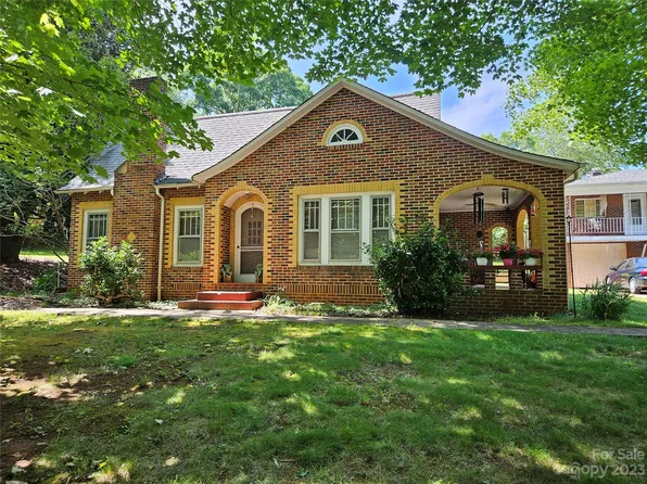 771 E Main St, Forest City, NC 28043