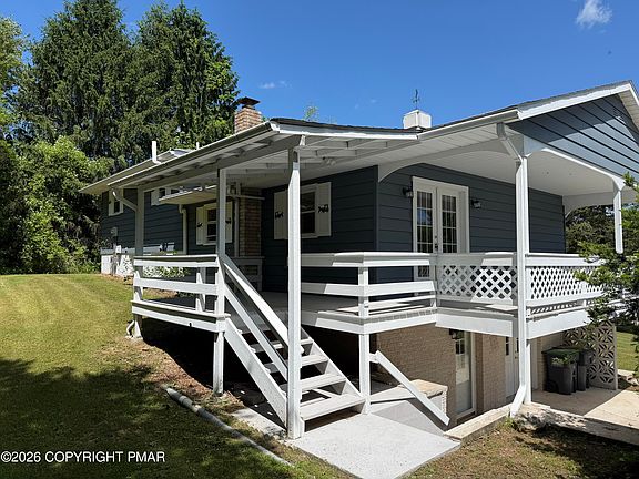 4th image of 174 Horseshoe Ln