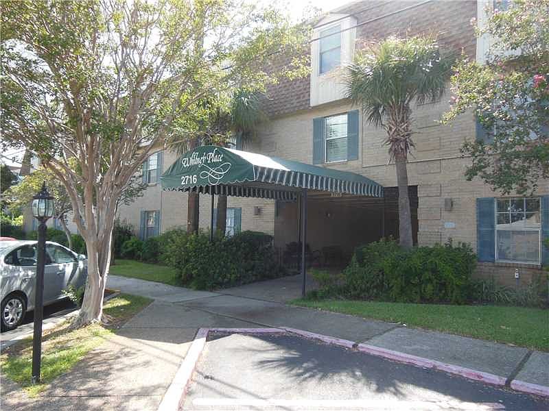 1st image of 2716 Whitney Pl APT 422