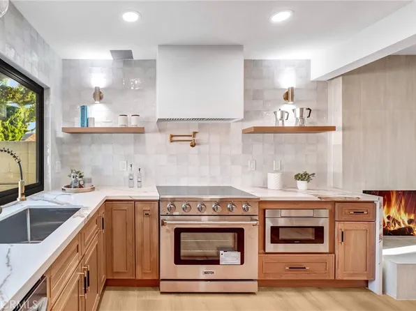 15335 Seine Cir, Irvine, CA 92604