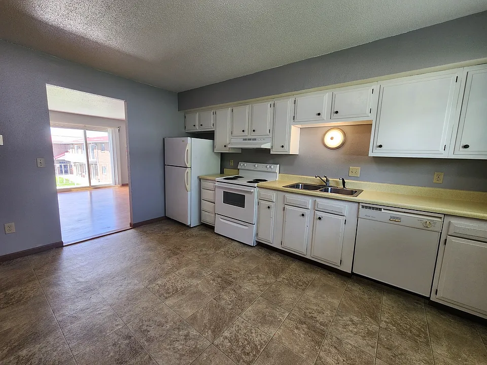 101 16th Ave NW #29