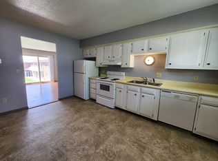 101 16th Ave NW #29, Independence, IA 50644