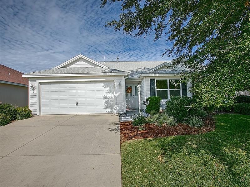 1st image of 1557 Van Buren Way