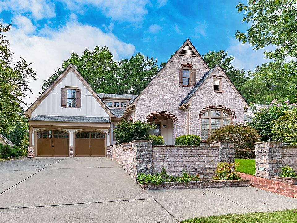 1st image of 861 Village Greene NW