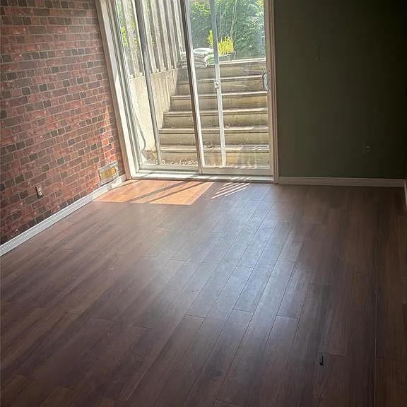 1686 Fieldcrest Ln — Photo 5