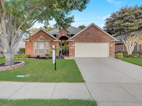 10532 Stoneside Trl, Fort Worth, TX 76244