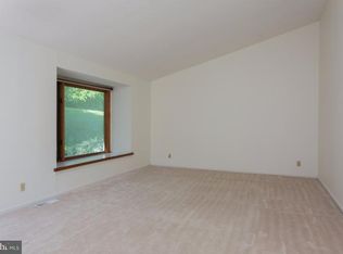 294 Walchaerts Ct, Newtown Square, PA 19073