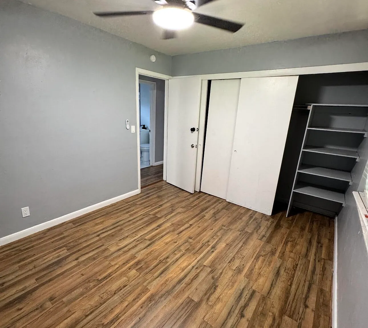 2 bed, 1.0 bath, 1010 sqft, $1,950 — Photo 4