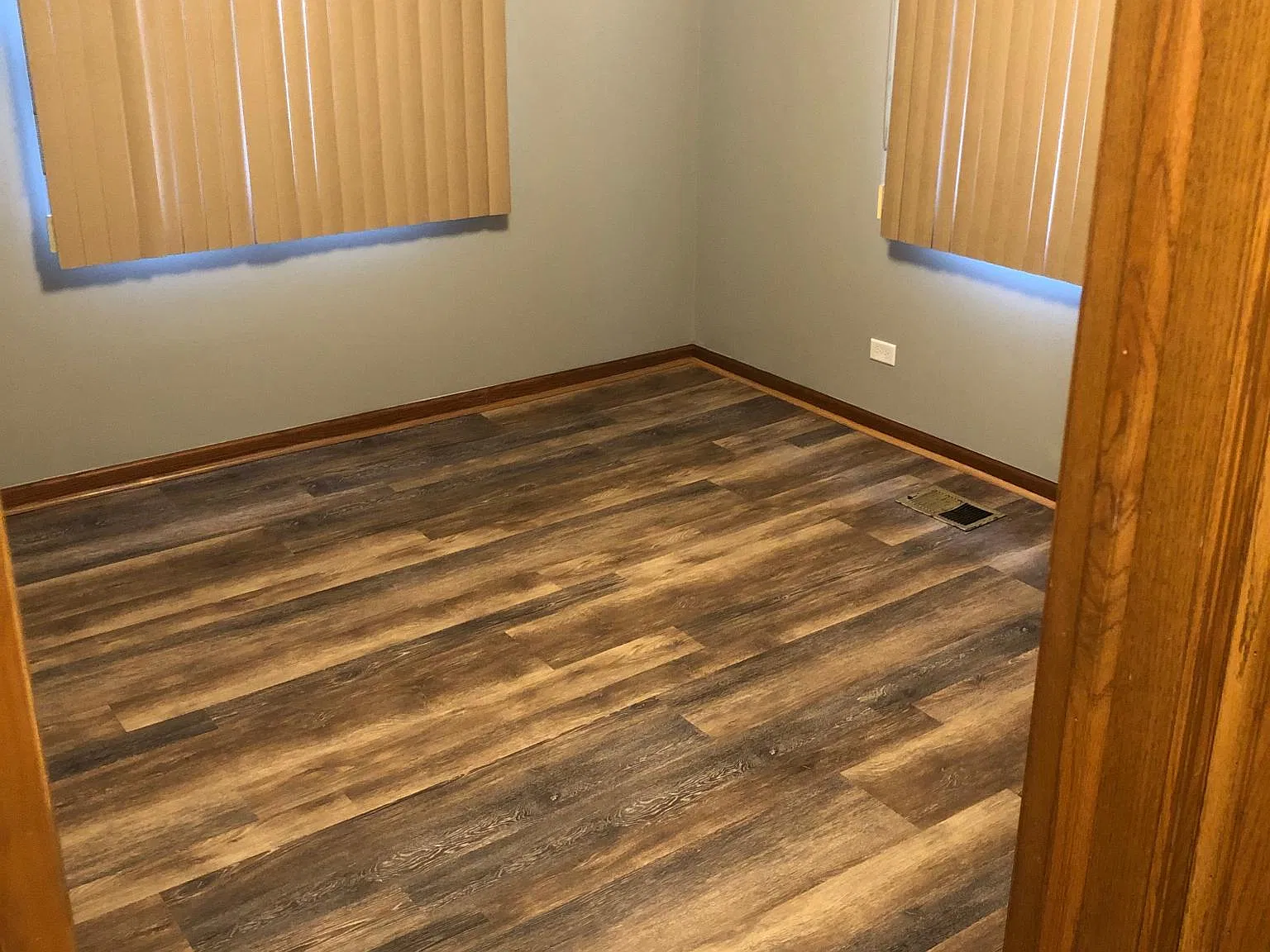 3 bed, 1200 sqft, $2,395 — Photo 3
