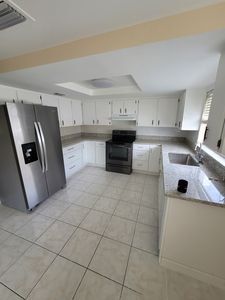 648 Flamingo Dr, Apollo Beach, FL, 33572