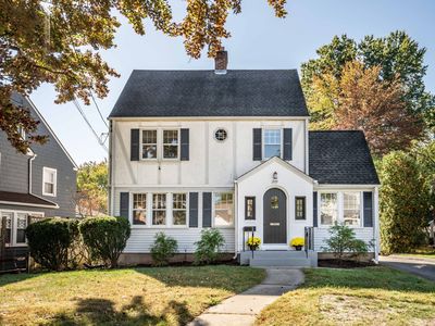 209 Warrenton Avenue, West Hartford, CT, 06119