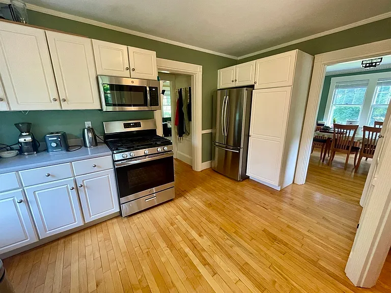 273 Main St — Photo 13